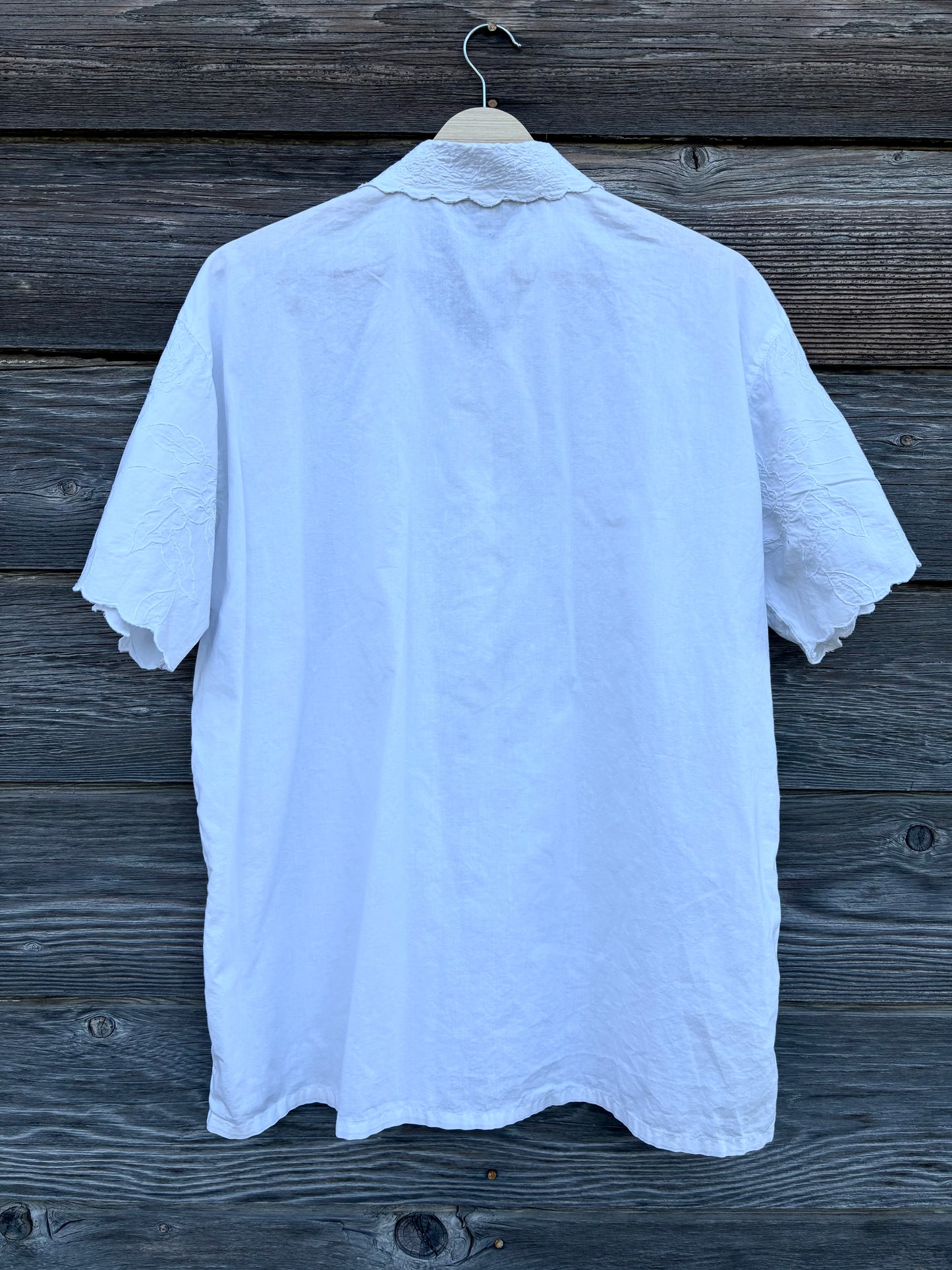 Vintage Venezia White Embossed Blouse
