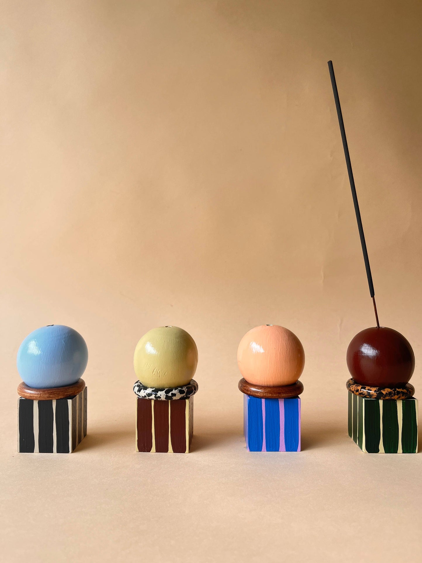R-KI-TEKT - Wooden Incense Holder-CERCEAU