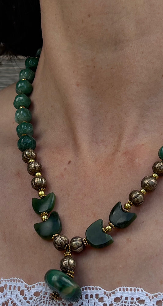 Necklace | Gold Tone Tulip | Vintage