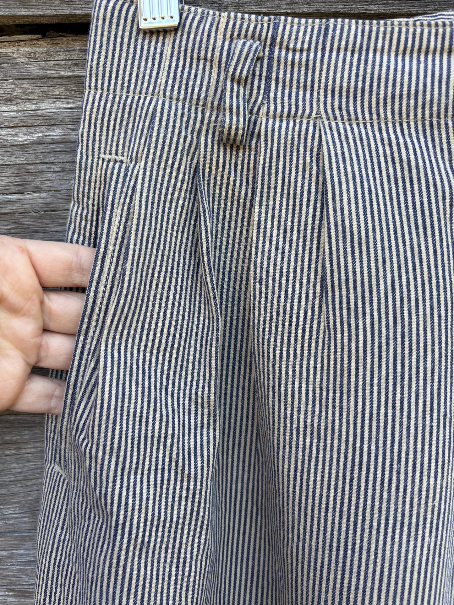 Vintage Liz Sport Railroad Stripe Cotton Pleated Pants