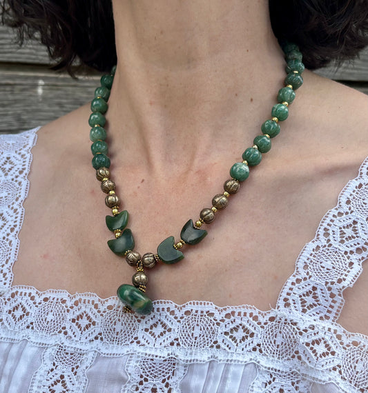 Necklace | Gold Tone Tulip | Vintage