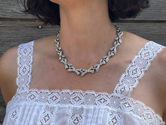 Necklace | Silver Bows | Trifari