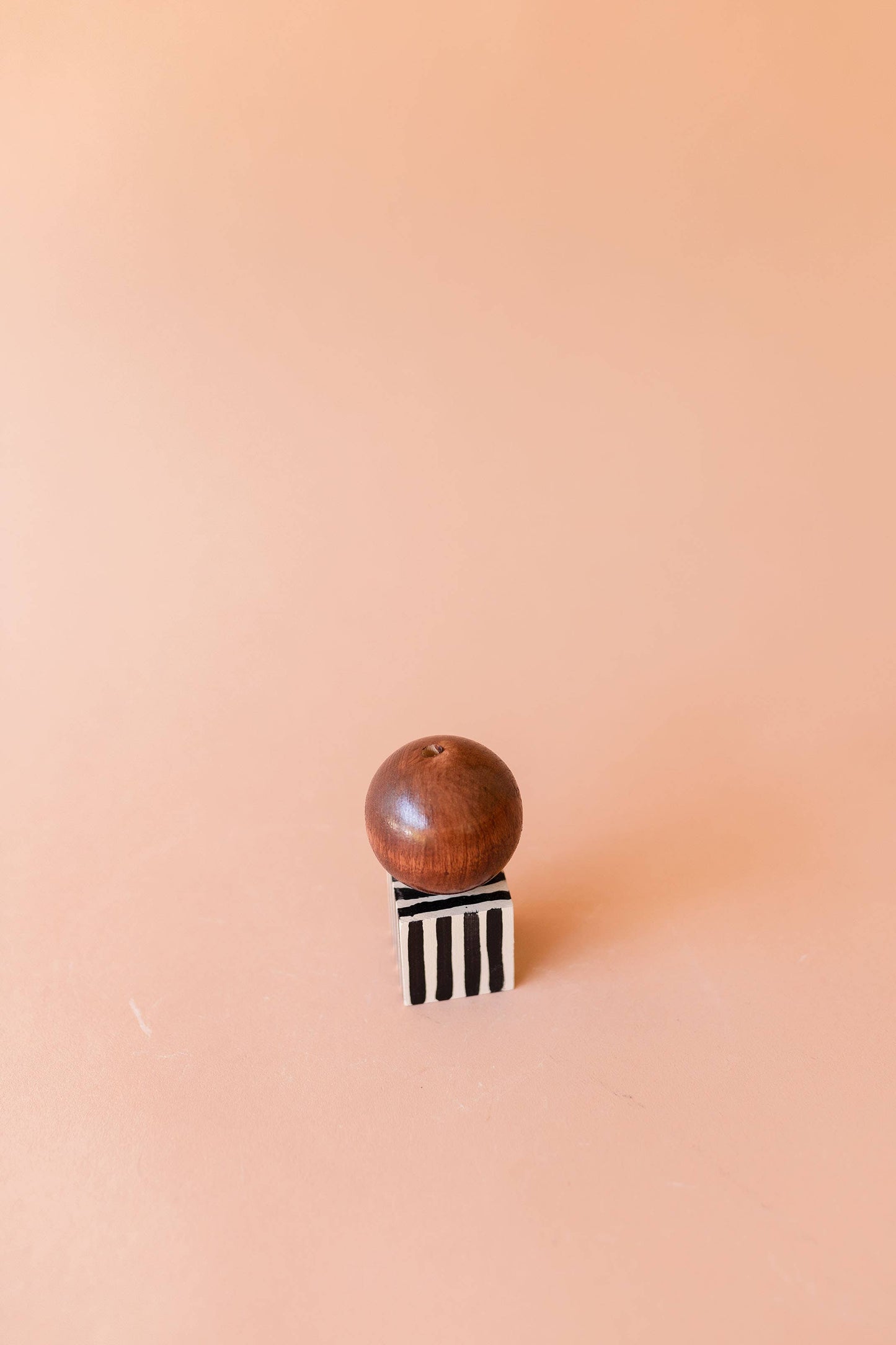R-KI-TEKT - Wooden Incense Holder-LIGNE